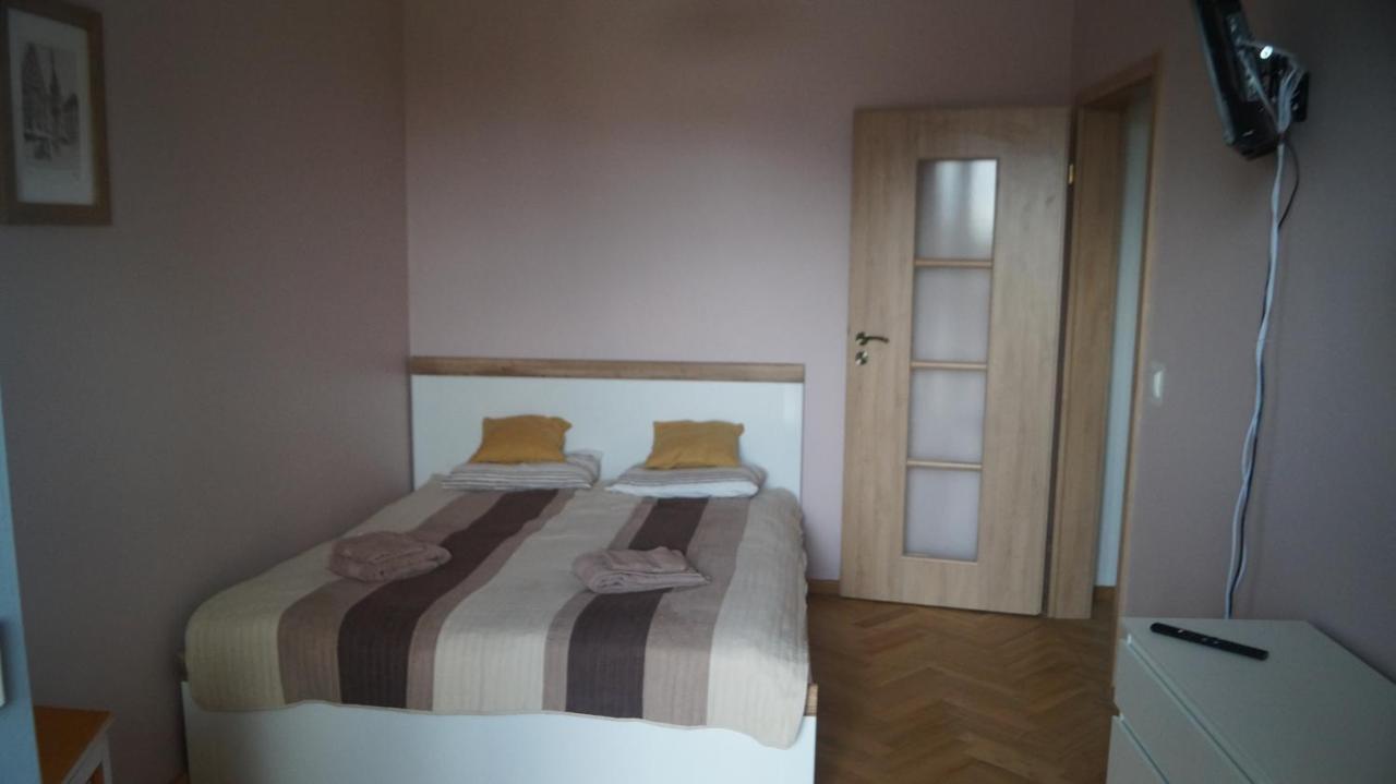 Апартаменты Old Town Chic - 2 Pokoje, Bezplatny Parking, F-Vat Вроцлав Экстерьер фото